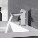GROHE Eurocube M méretű mosdócsaptelep automata leeresztőgarnitúrával