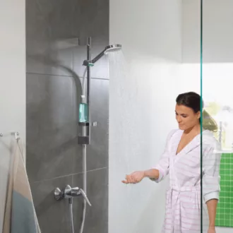   HANSGROHE Crometta Vario/Unica Croma állítható zuhanyszett szappantartóval 650mm
