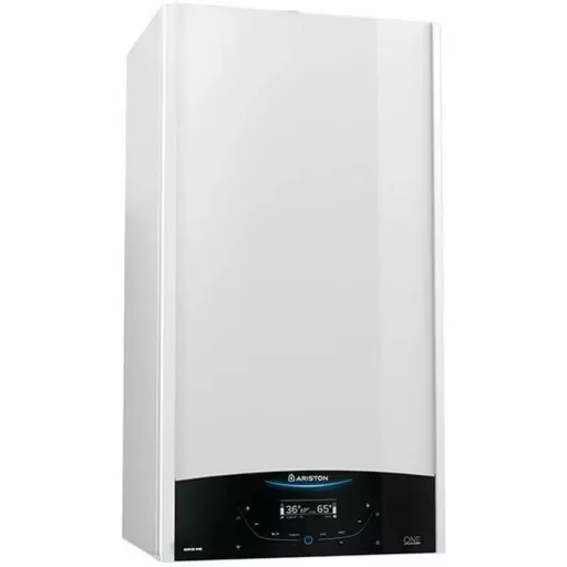 Ariston Genus One+ 30 fehér fali kombi gázkazán elölnézete, fekete digitális kijelzős kezelőfelülettel