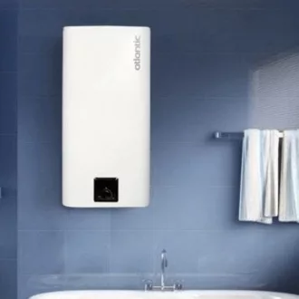 Atlantic Vertigo ERP 100 fehér villanybojler elölnézetből, C energiaosztály és hőfokszabályzó gomb